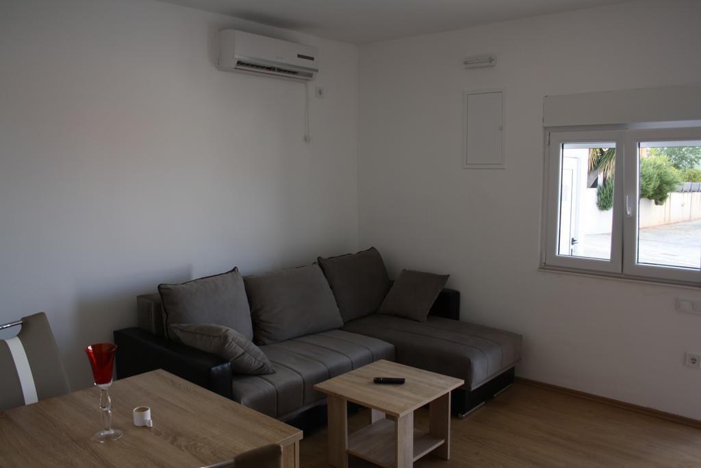 Apartments Suker Trogir Extérieur photo