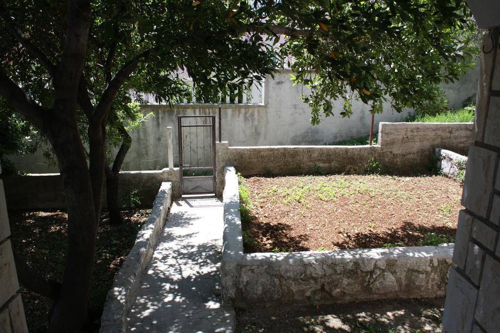 Apartments Suker Trogir Extérieur photo