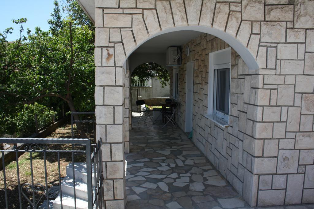 Apartments Suker Trogir Extérieur photo