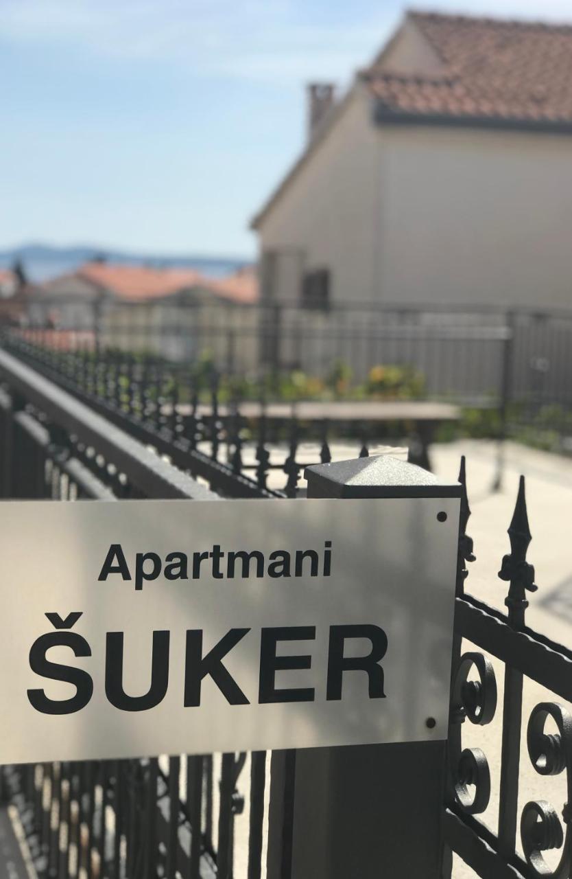 Apartments Suker Trogir Extérieur photo