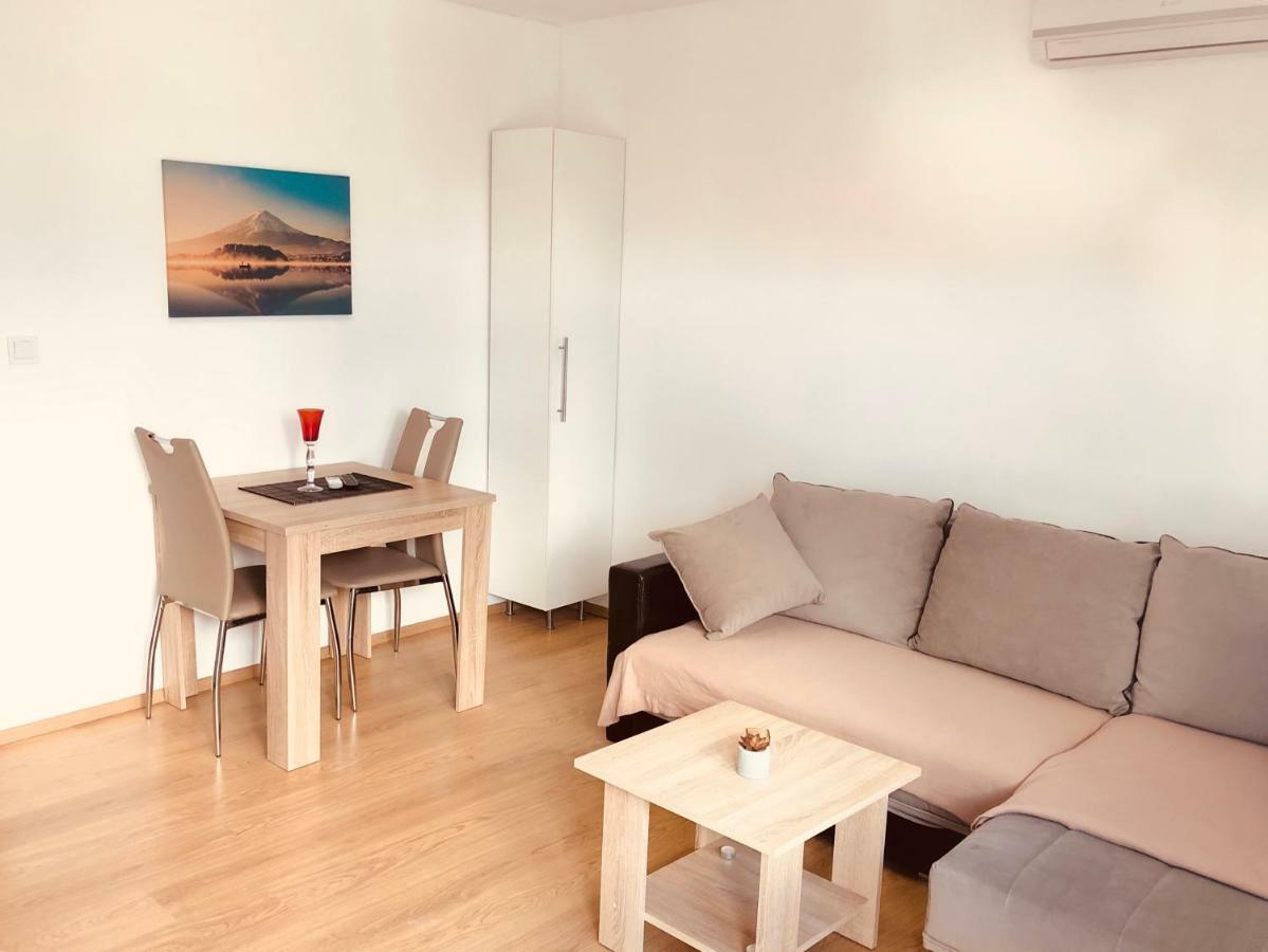 Apartments Suker Trogir Extérieur photo